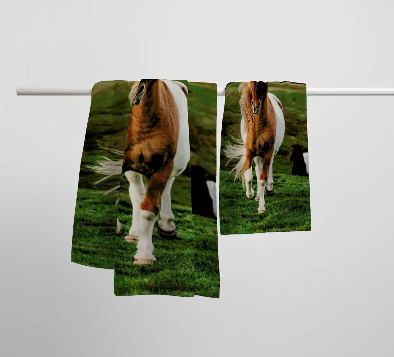 Shetland Ponies asciugamano da bagno da Natural Kingdom