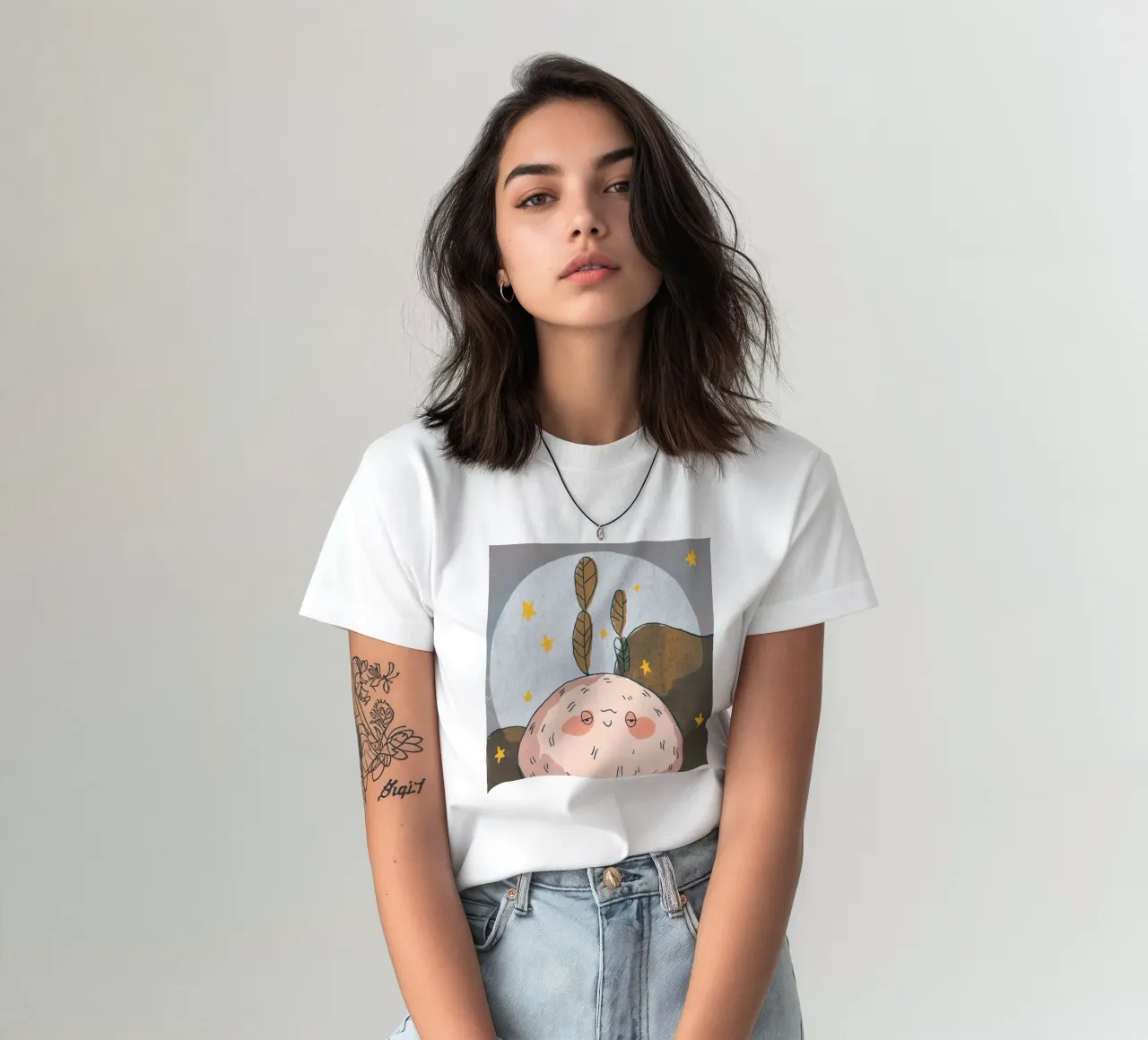 Sorriso di lumaca soddisfatto t-shirt da Timeless Huse
