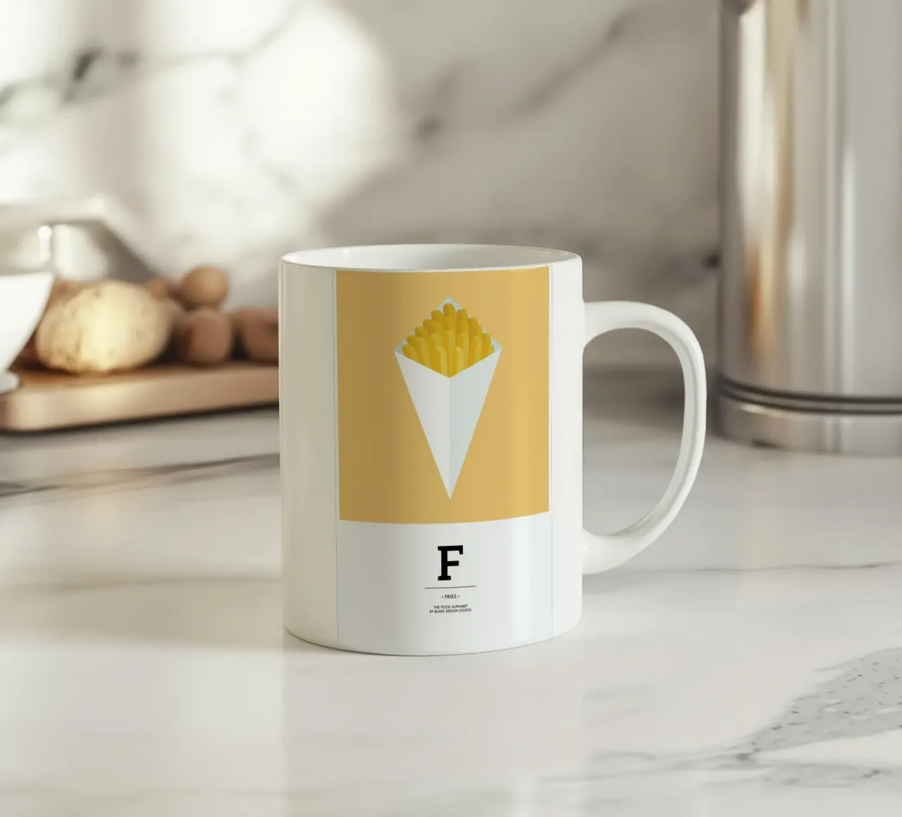 „The Food Alphabet“ - F like Fries tazza in ceramica da BLAEK Design Studio
