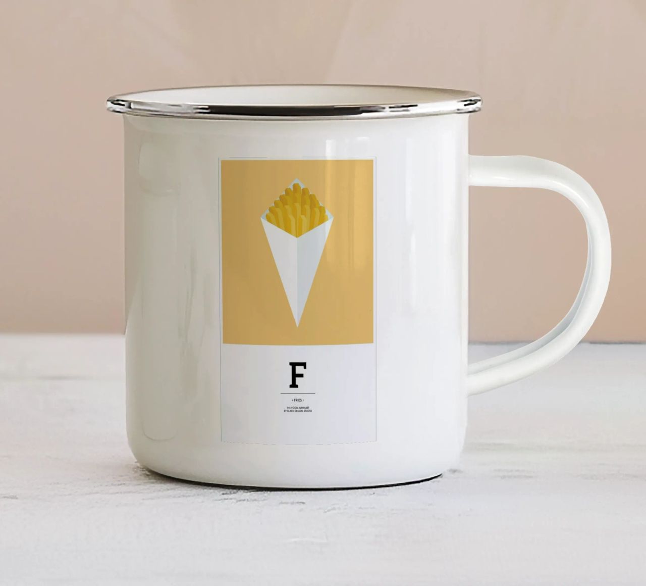 „The Food Alphabet“ - F like Fries tazza in smalto da BLAEK Design Studio