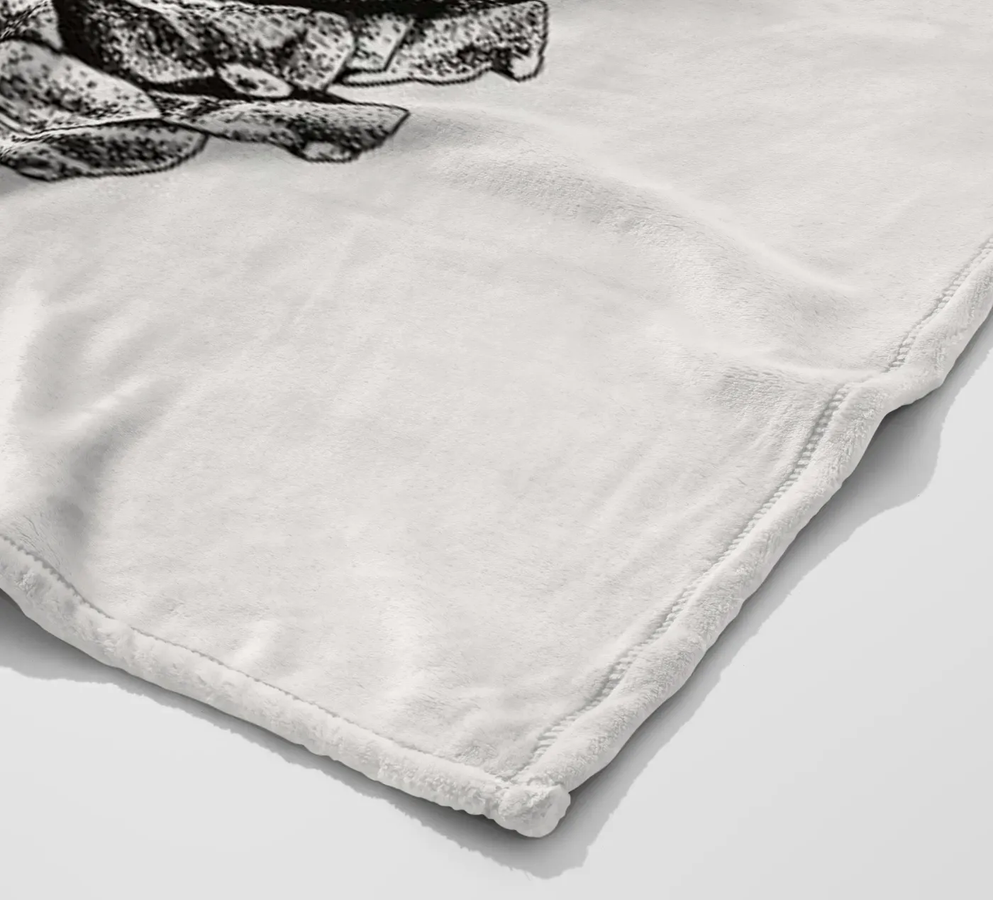Pinecone fleece blanket by Flora & Fauna