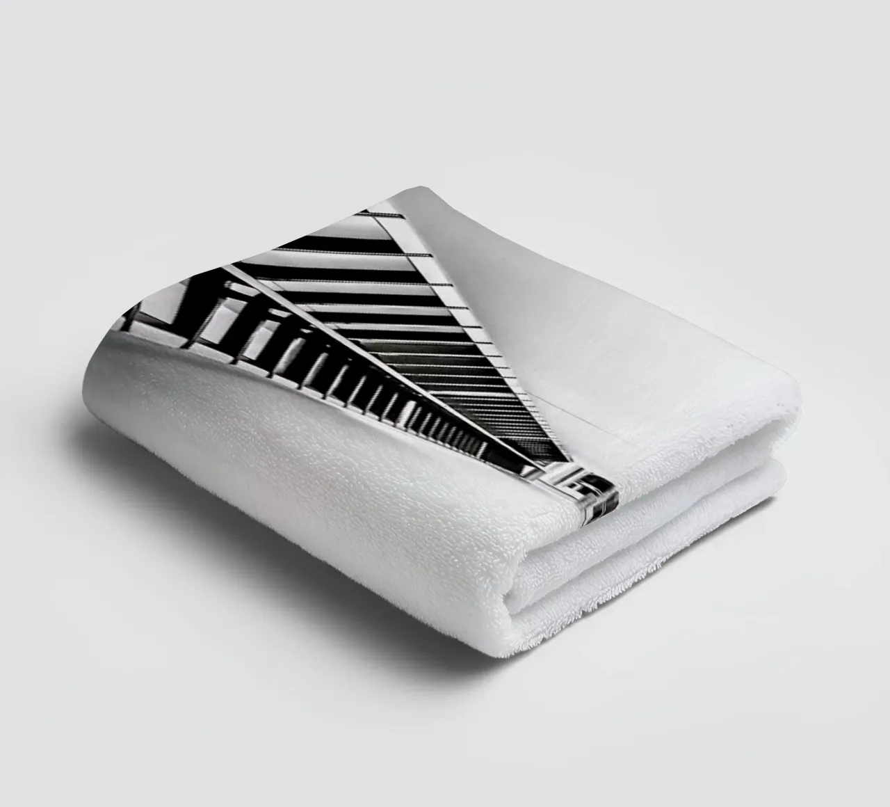 Adam's Bridge London towel by Babett Schultze