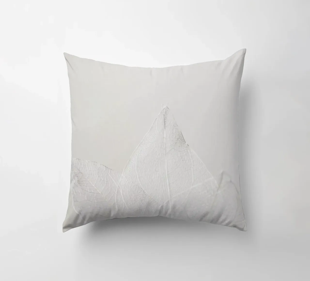 Light Skeleton Leaves cuscino da Babett Schultze