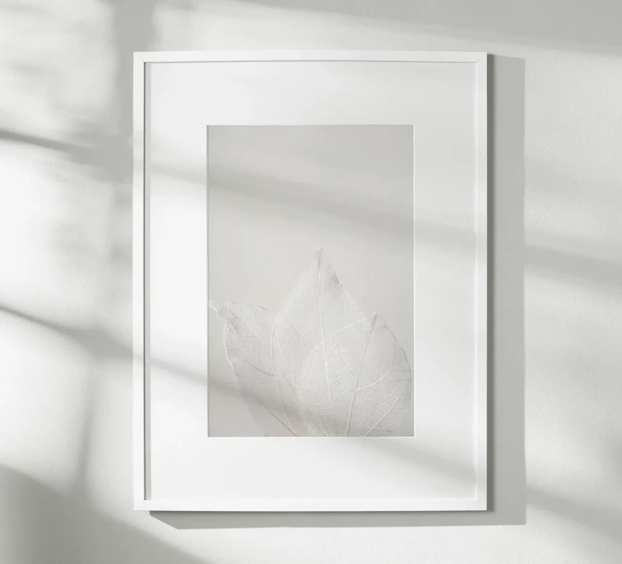 Light Skeleton Leaves poster da Babett Schultze