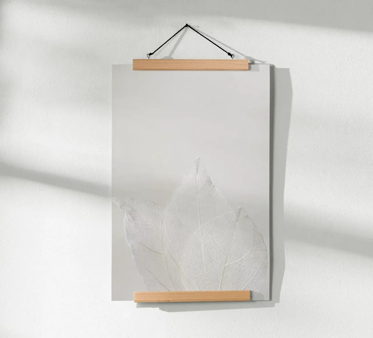 Light Skeleton Leaves poster da Babett Schultze