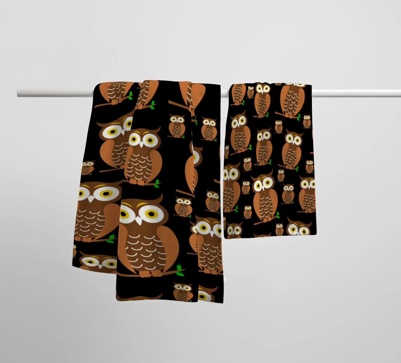Cute owls pattern badhanddoek van baobabprintstore