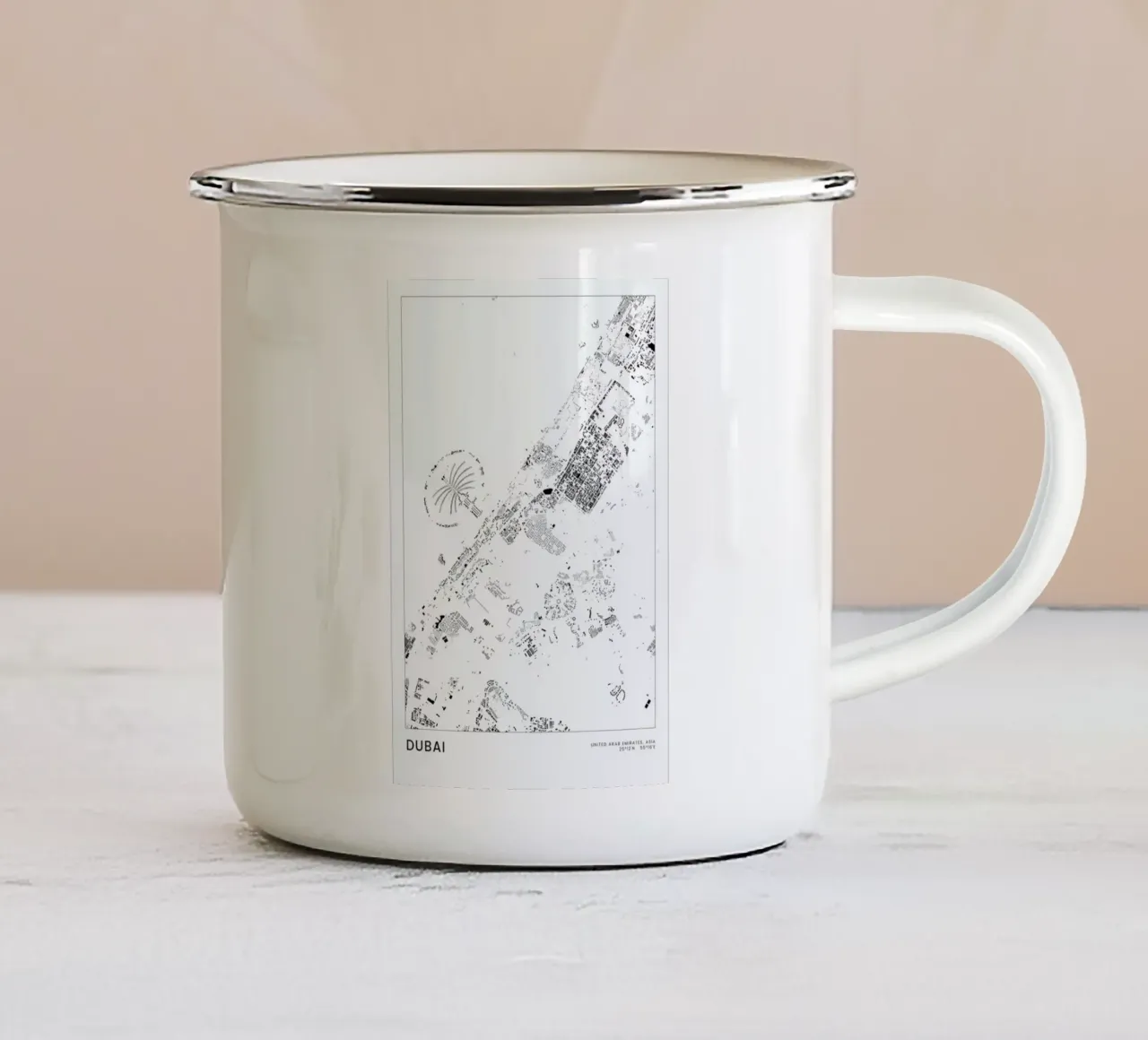 Dubai tazza in smalto da The Cartography Collection