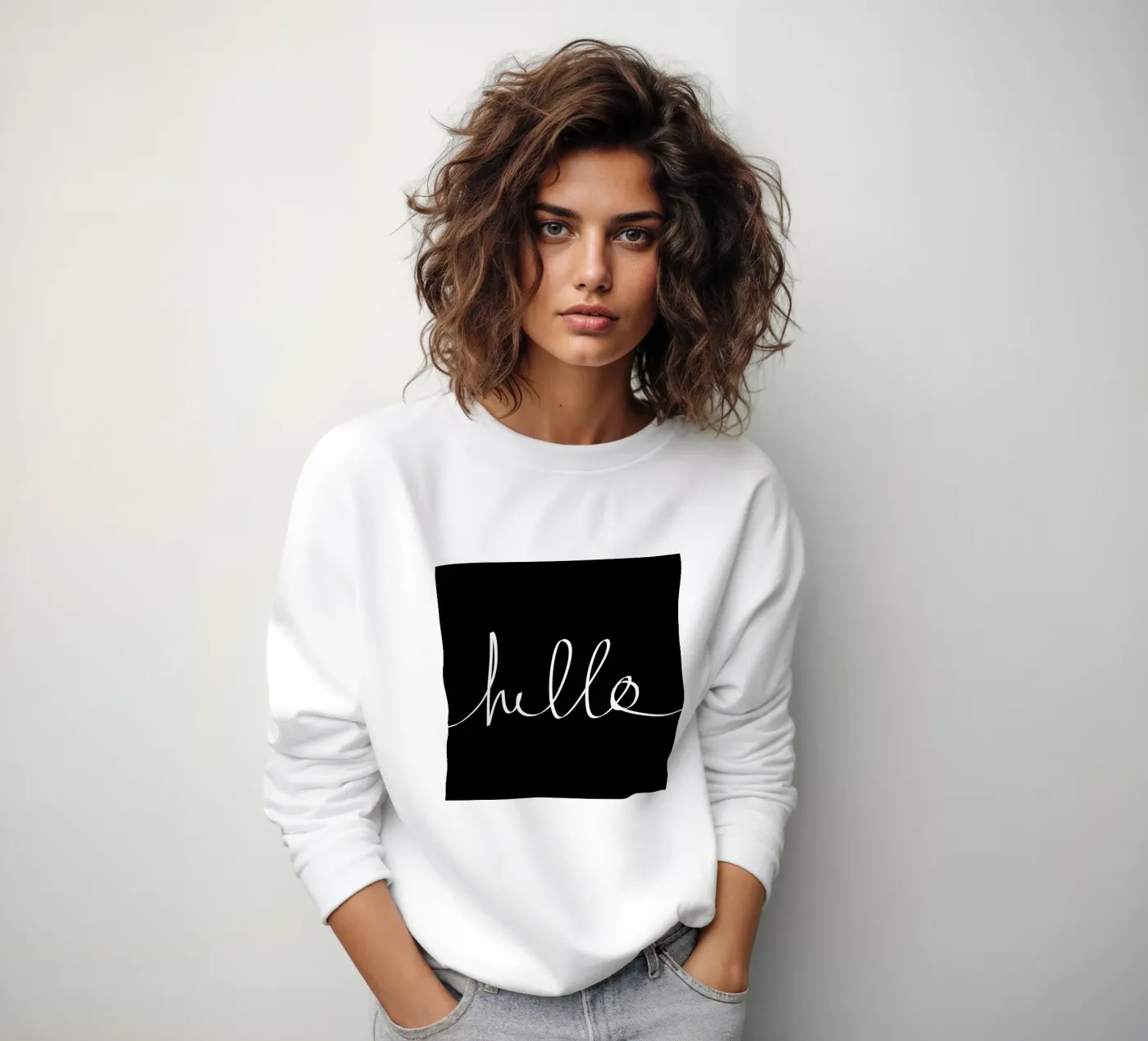 Hello sweat de Leah Flores