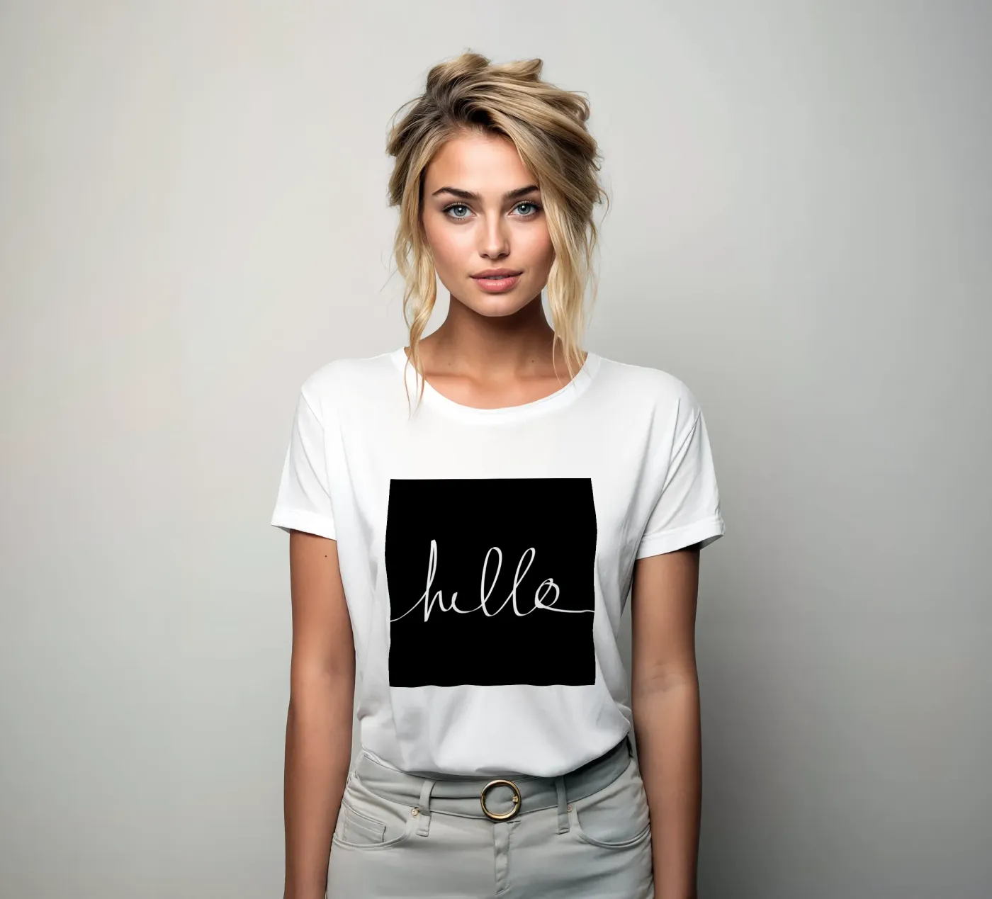 Hello t-shirt da donna da Leah Flores
