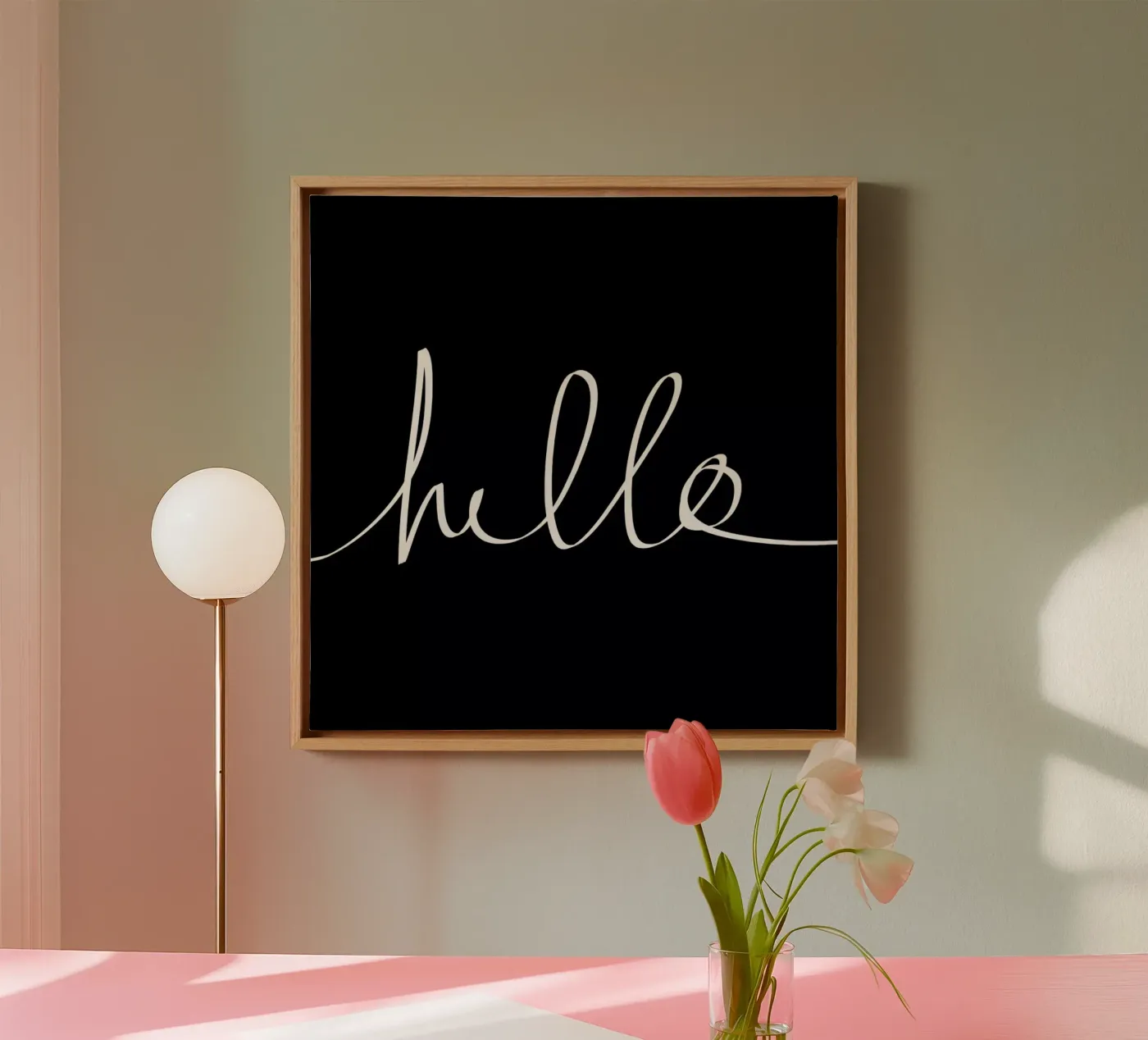 Hello canvas van Leah Flores