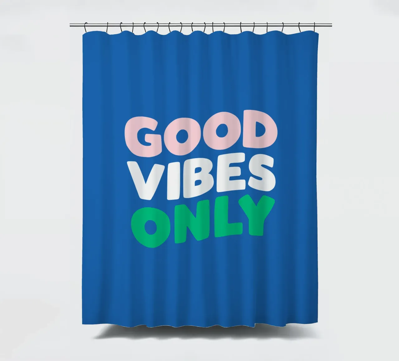 Good Vibes Only Roze Groen Blauw en Wit Typografie Print douchegordijn van THE MOTIVATED TYPE