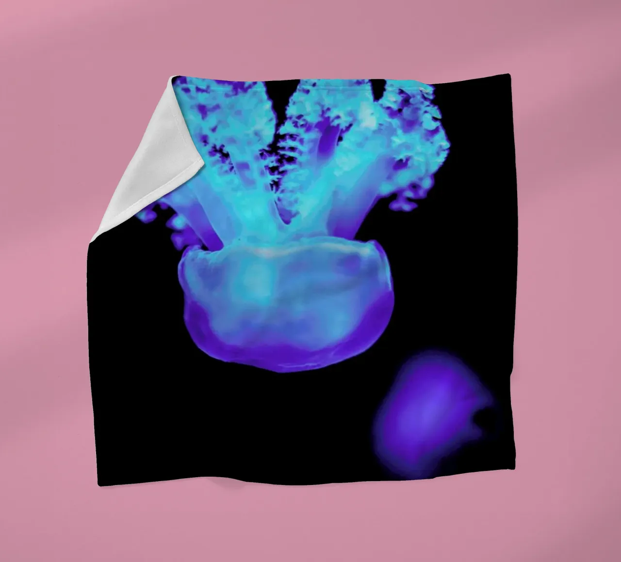 Floating Jellyfish coperta in pile da Babett Schultze