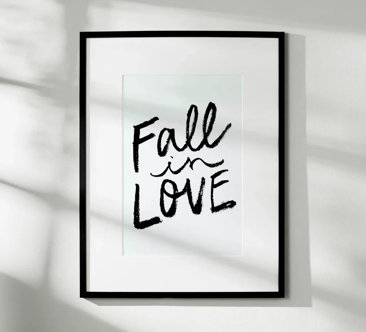 Fall In Love poster con telaio in legno da Dead Language