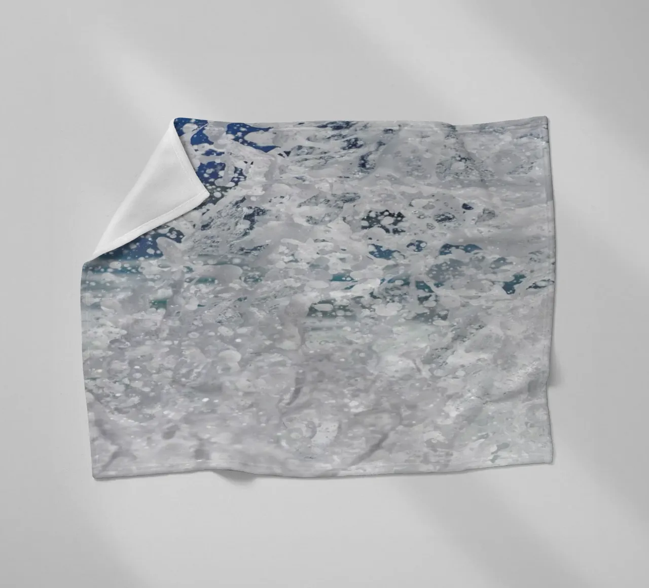 Super Splash 2 coperta in pile da Nur Mut