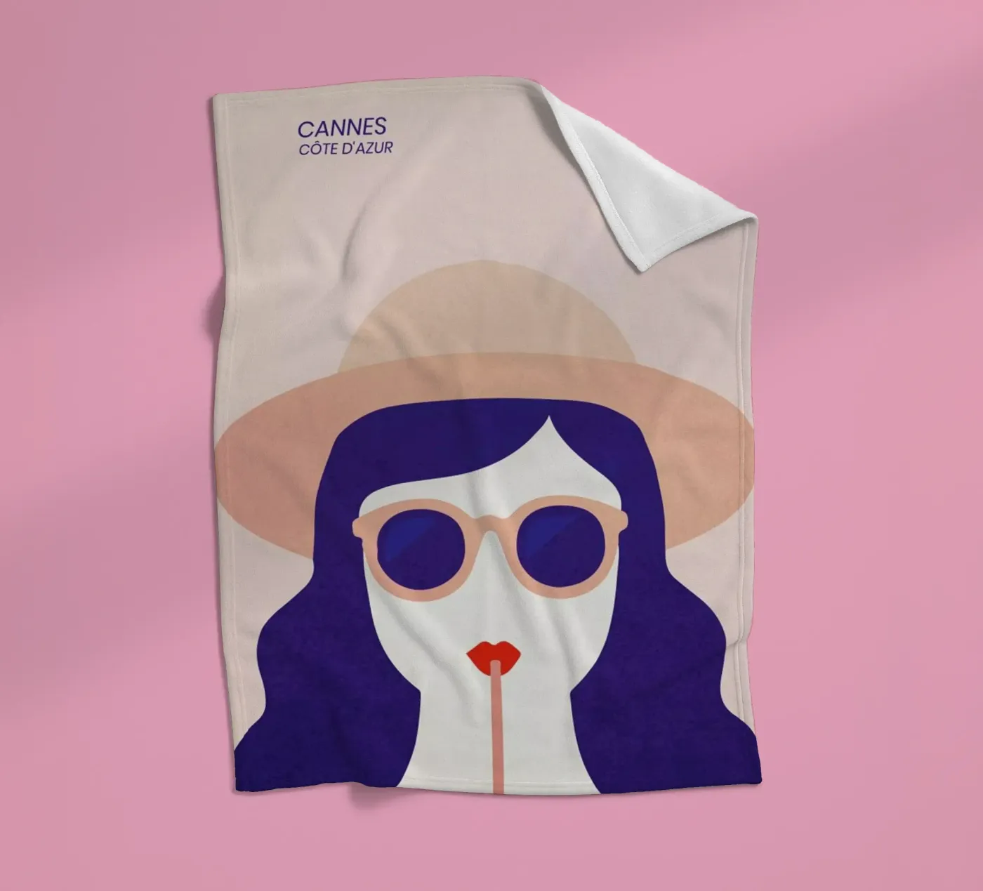 Cannes Fleecedecke von The Cartography Collection