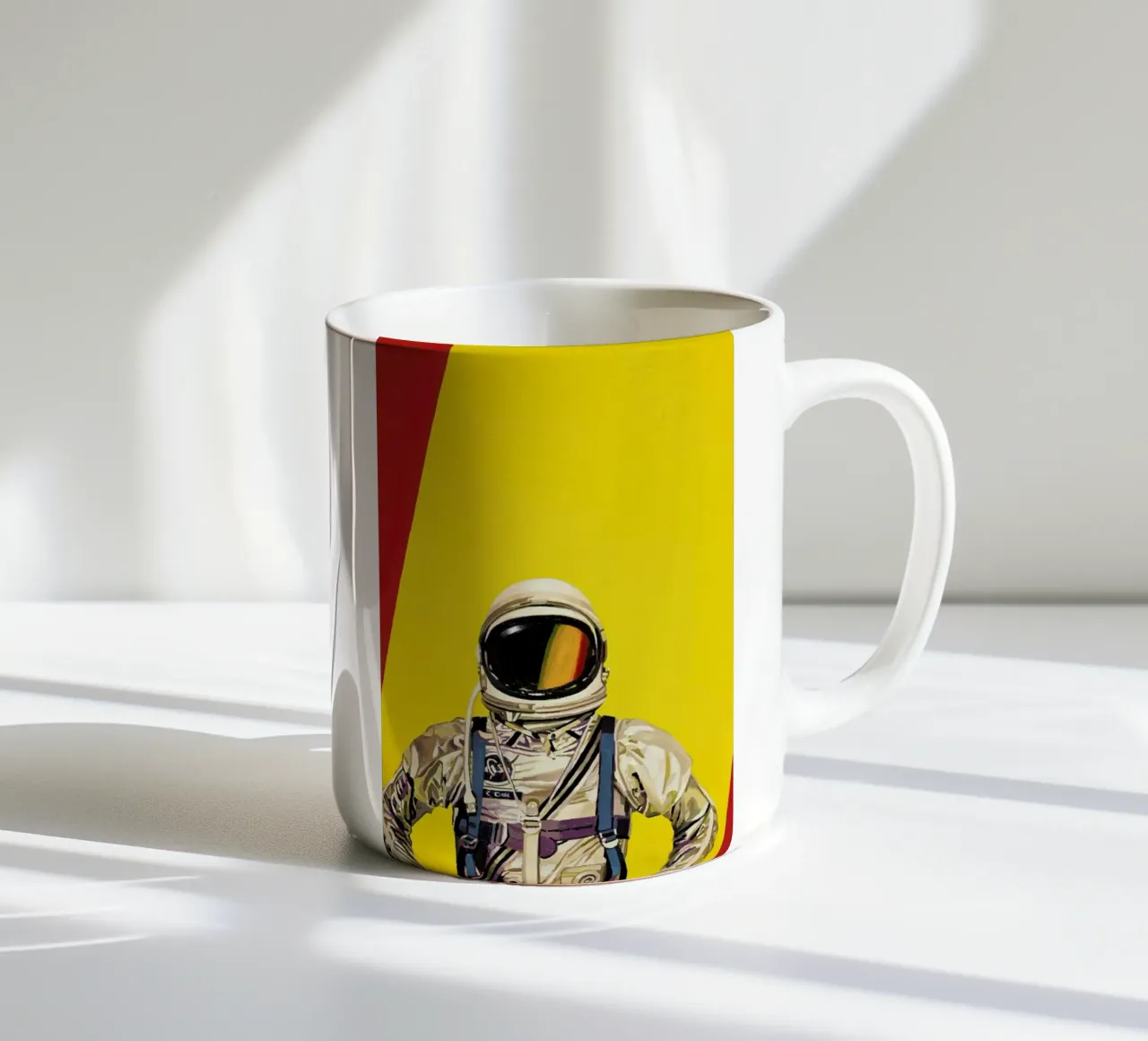 One Golden Arch tazza in ceramica da Scott Listfield