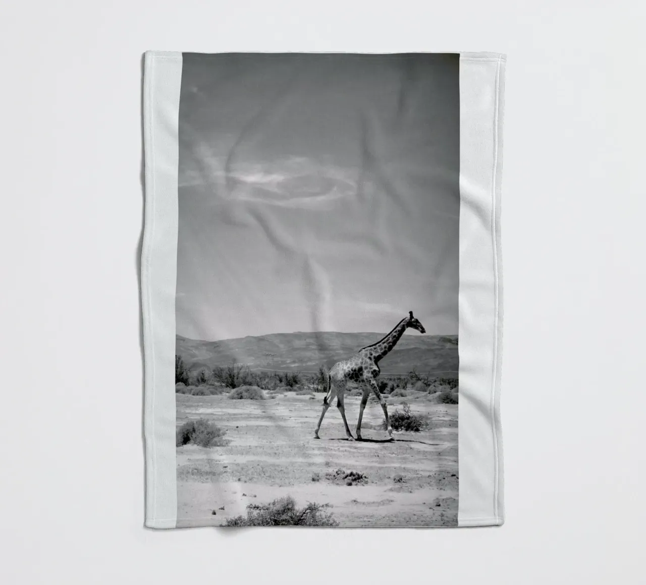 Light on the Savanna coperta in pile da Natural Kingdom