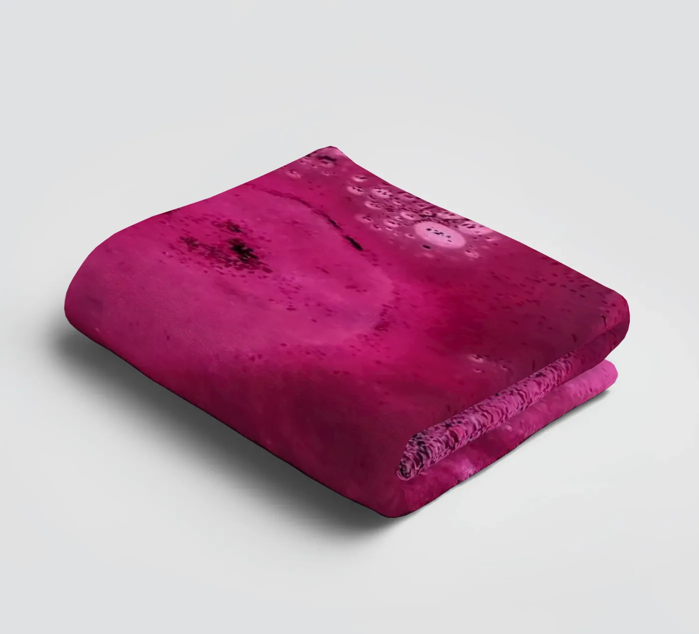 Paars badhanddoek van Massimo Frascogna