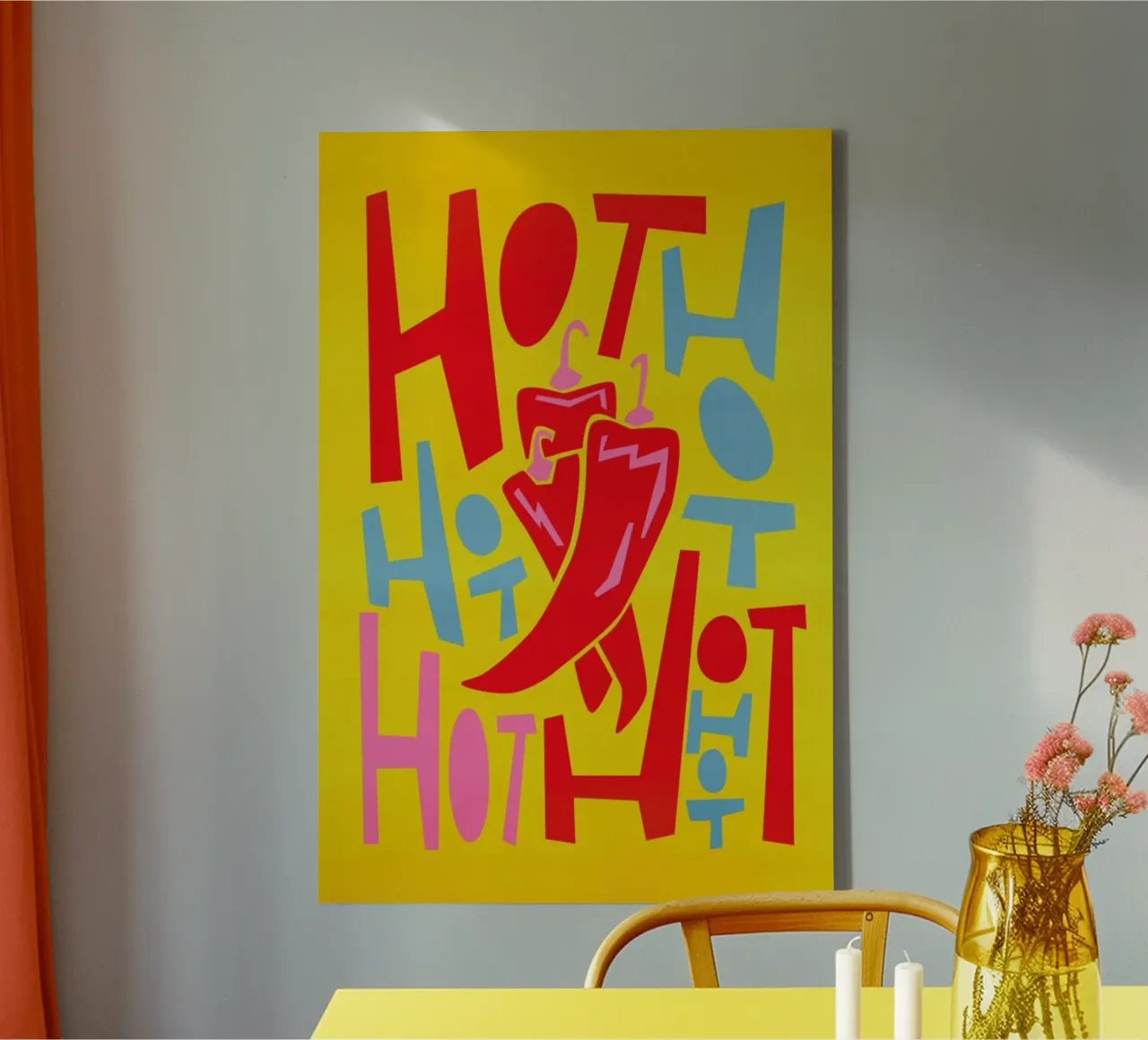 Scharfe Chilischoten Leinwand mit Schattenfugenrahmen von Fox & Velvet