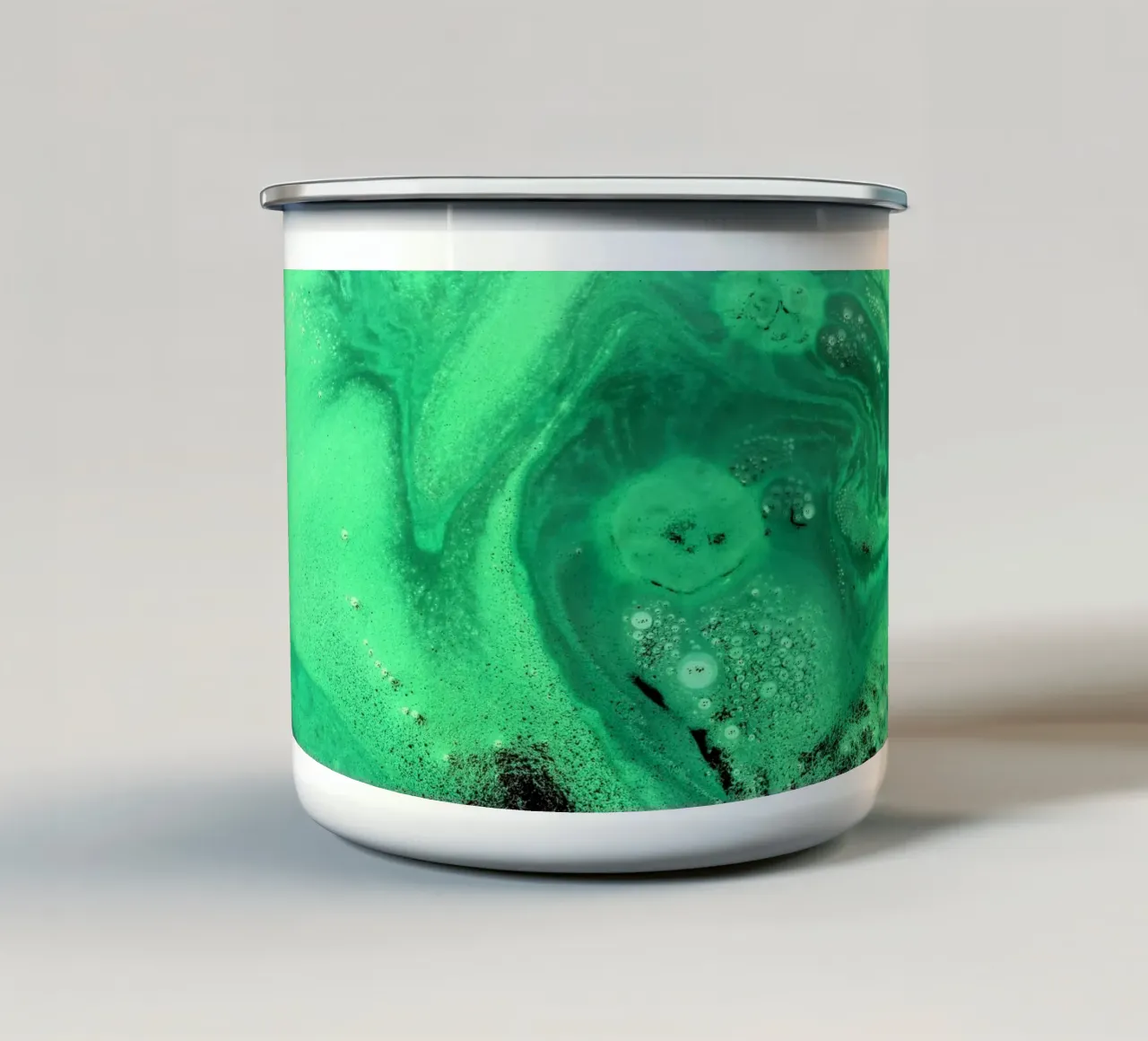 Verde tazza in smalto da Massimo Frascogna