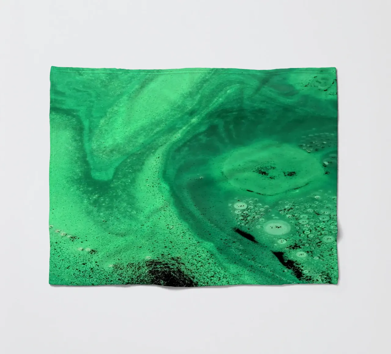 Verde coperta in pile da Massimo Frascogna