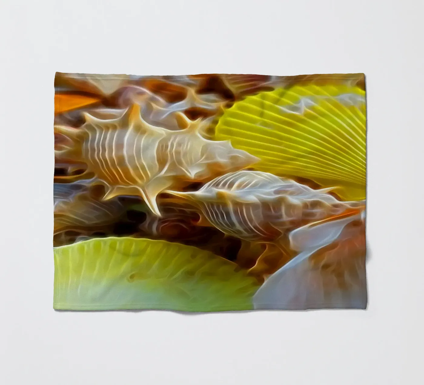 Muscheln Fleecedecke von Massimo Frascogna
