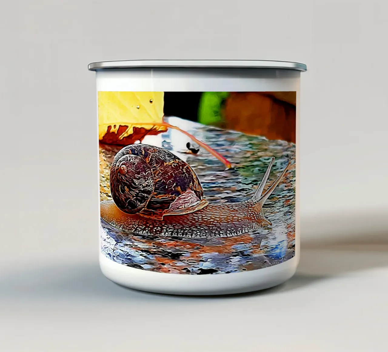 Lumaca tazza in smalto da Massimo Frascogna