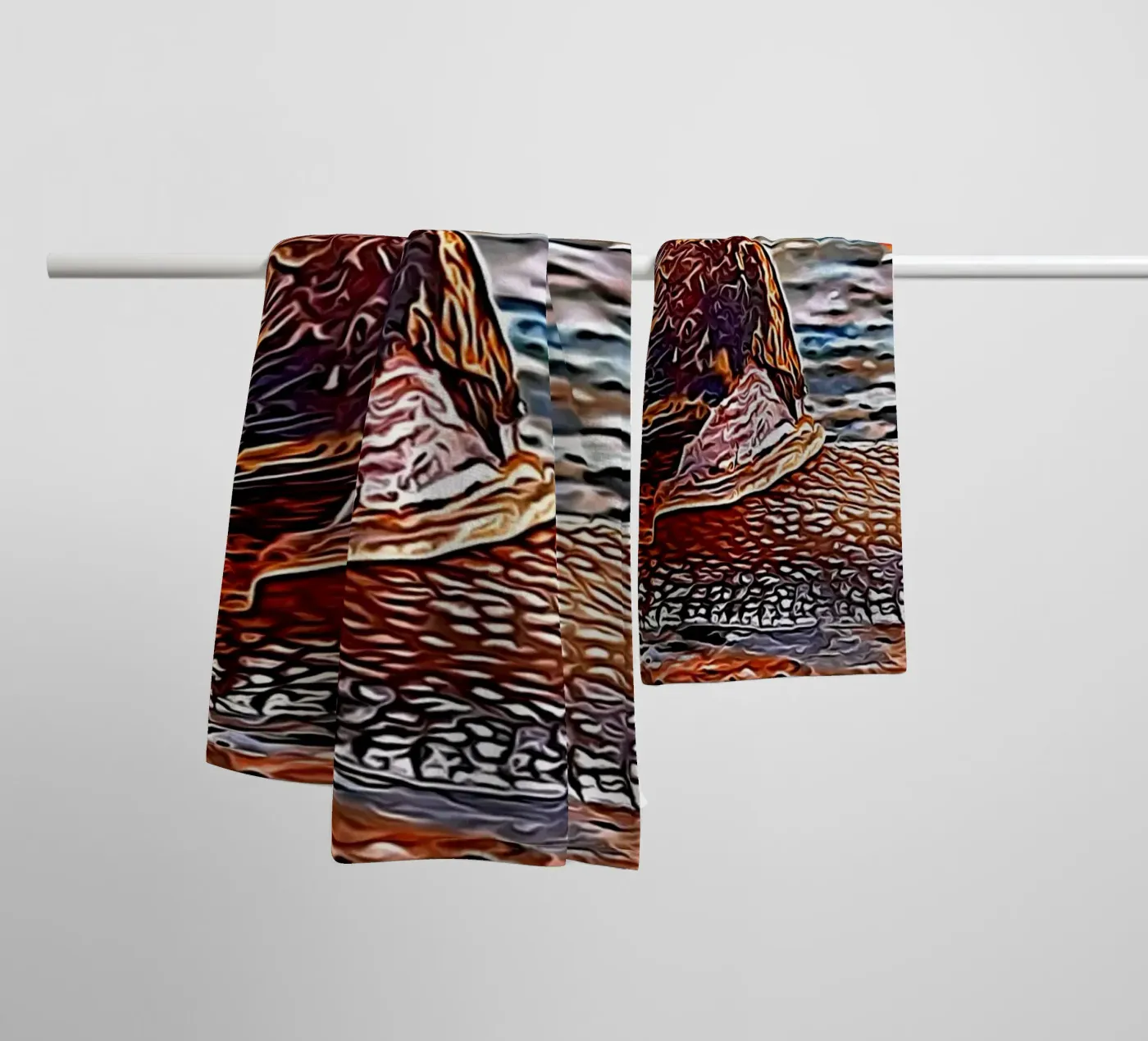 Snail towel by Massimo Frascogna