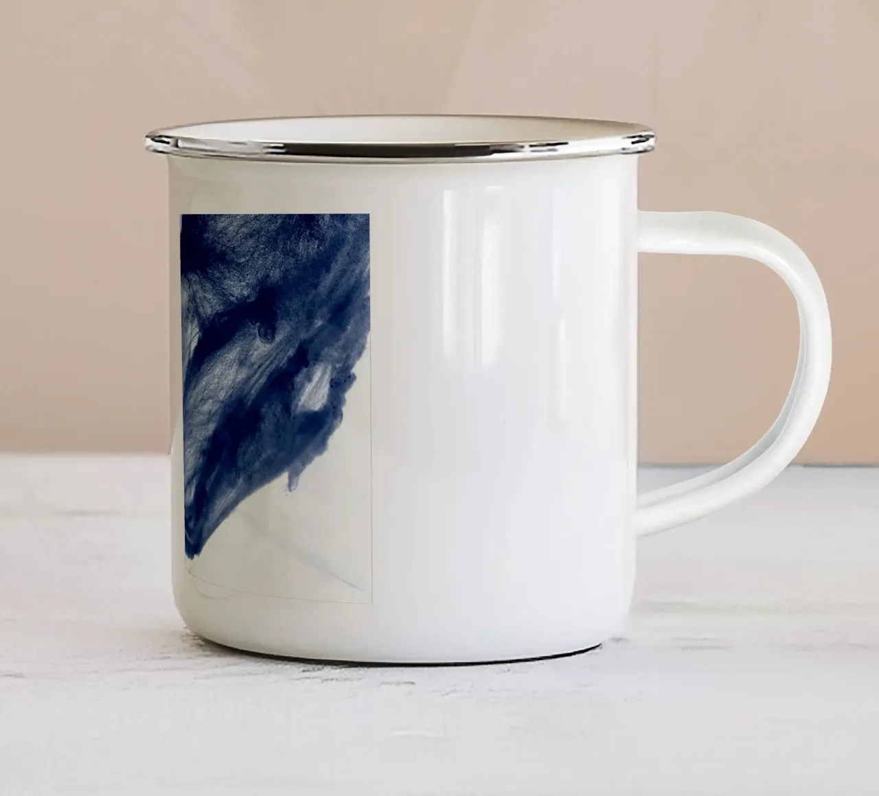 Blauw spinnenweb emaille mok van Massimo Frascogna