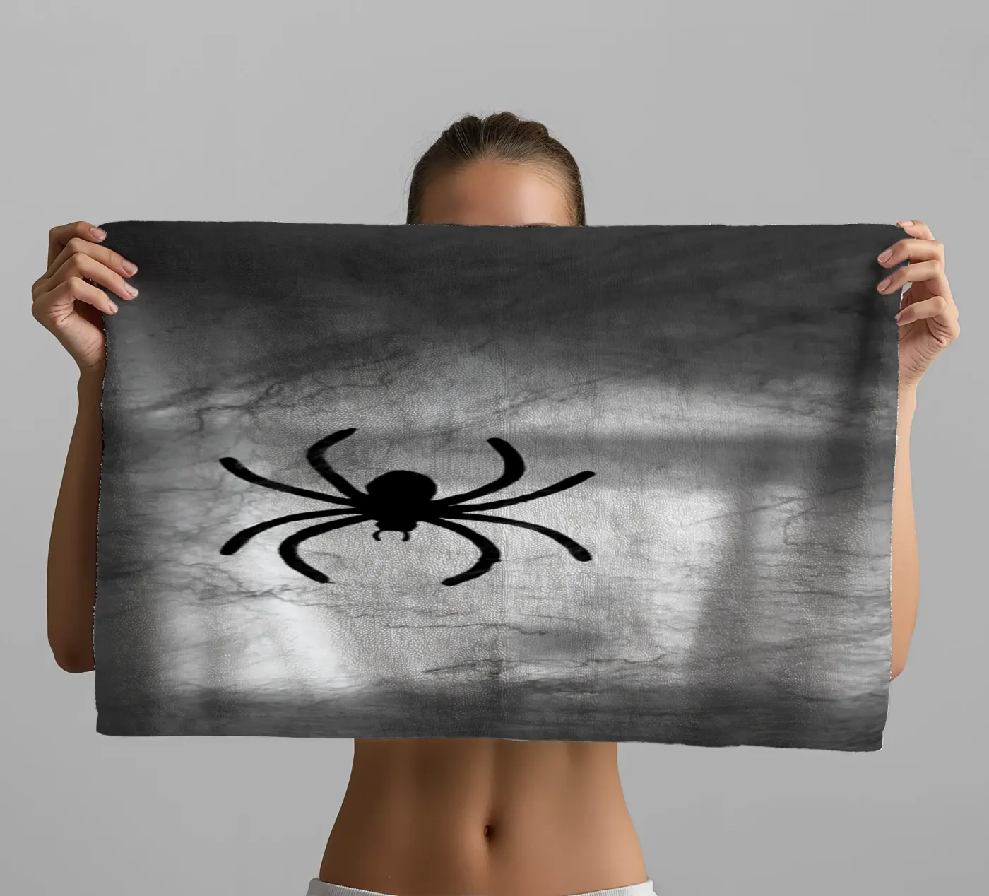The spider asciugamano da bagno da Massimo Frascogna
