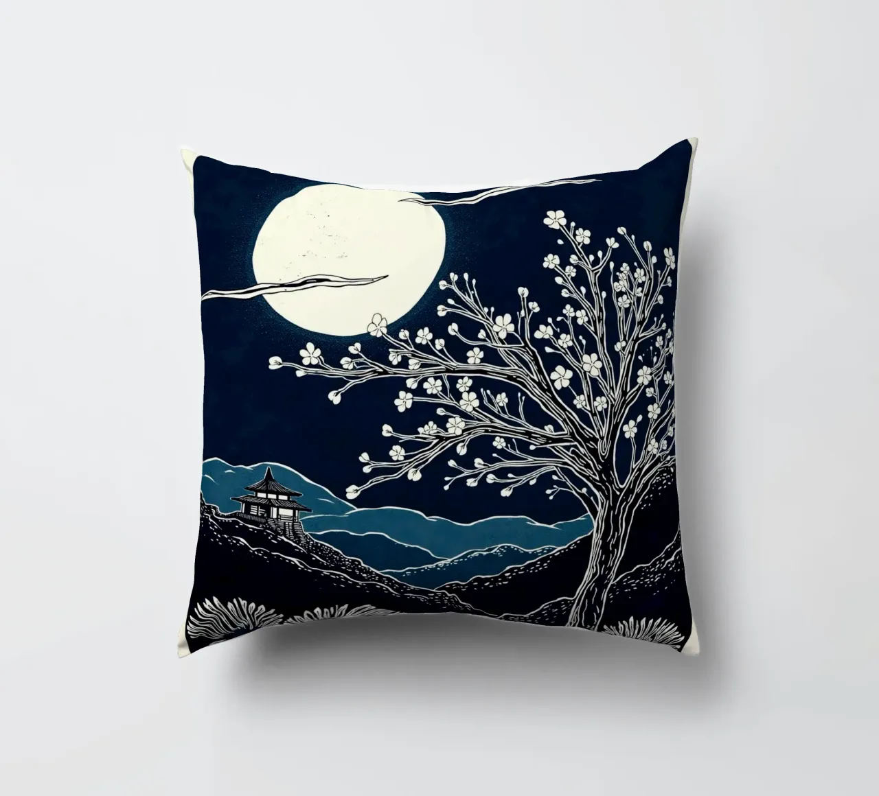 Moon Over Kyoto cuscino da Indigo Rain