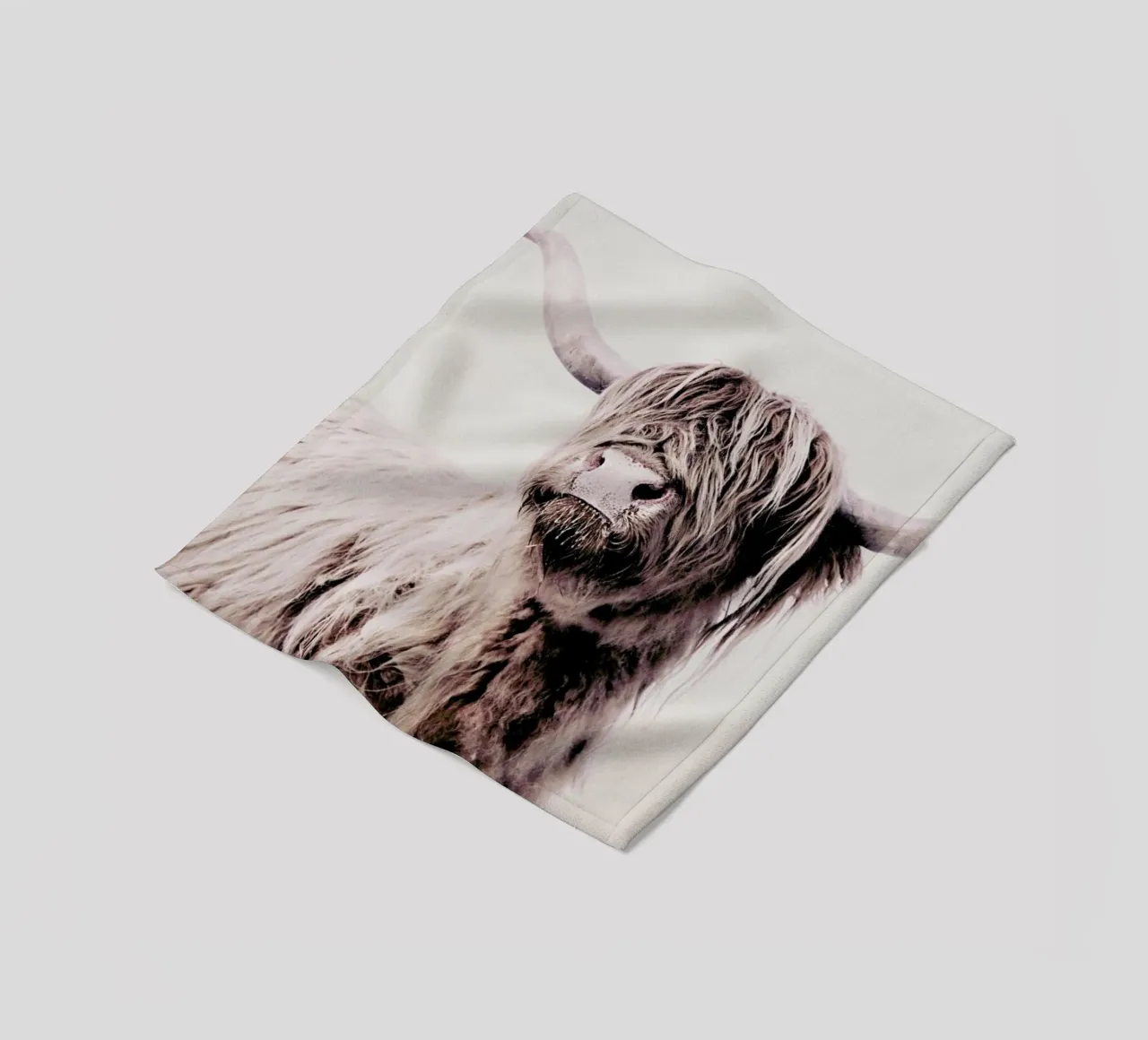 Highland Cattle Frida Crème coperta in pile da Monika Strigel