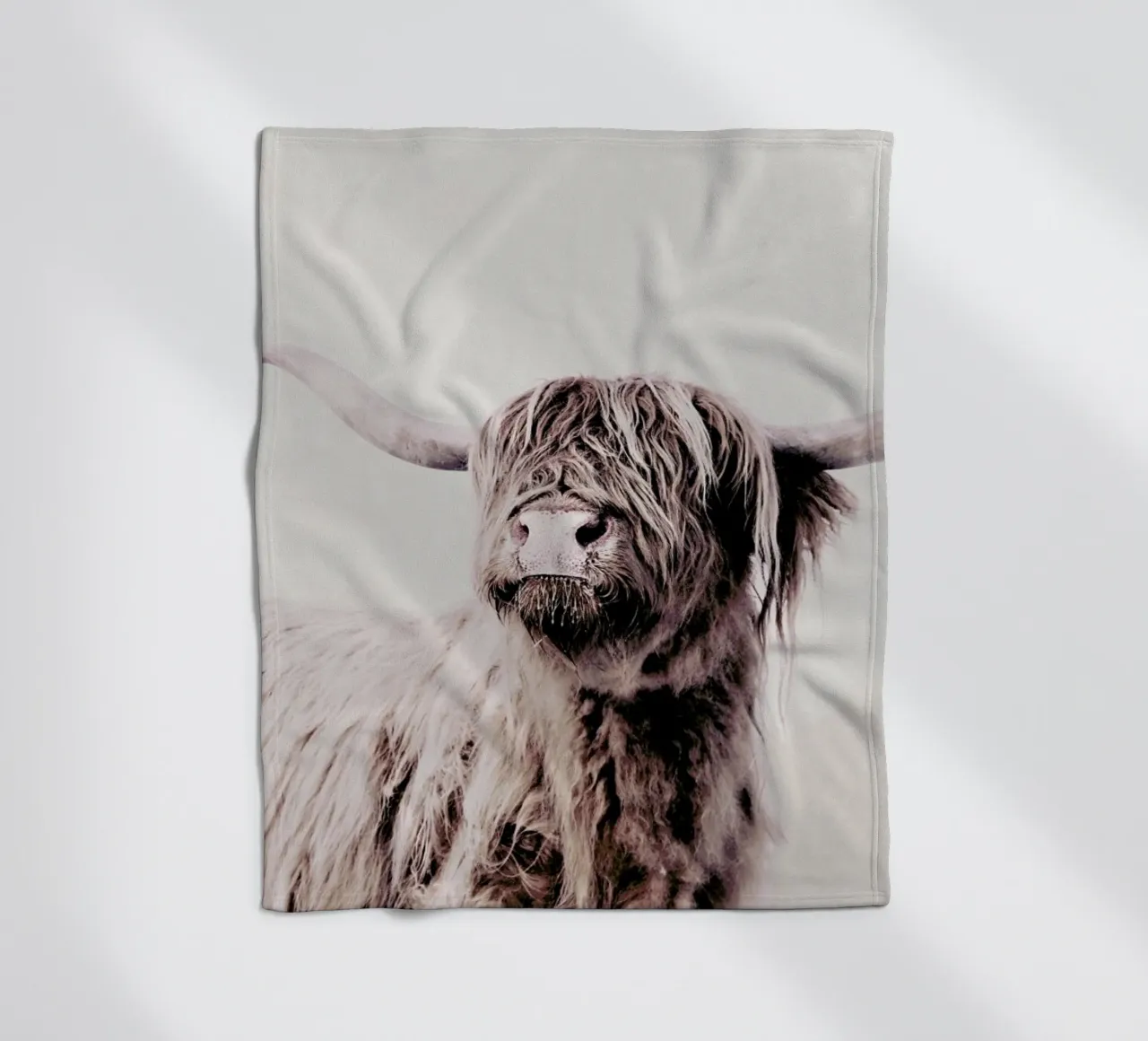 Highland Cattle Frida Crème coperta in pile da Monika Strigel