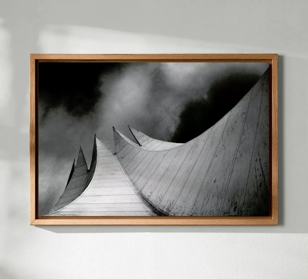 Crown of Thunder - Linda Wride tela con Cornice a cassetta da Pictufy