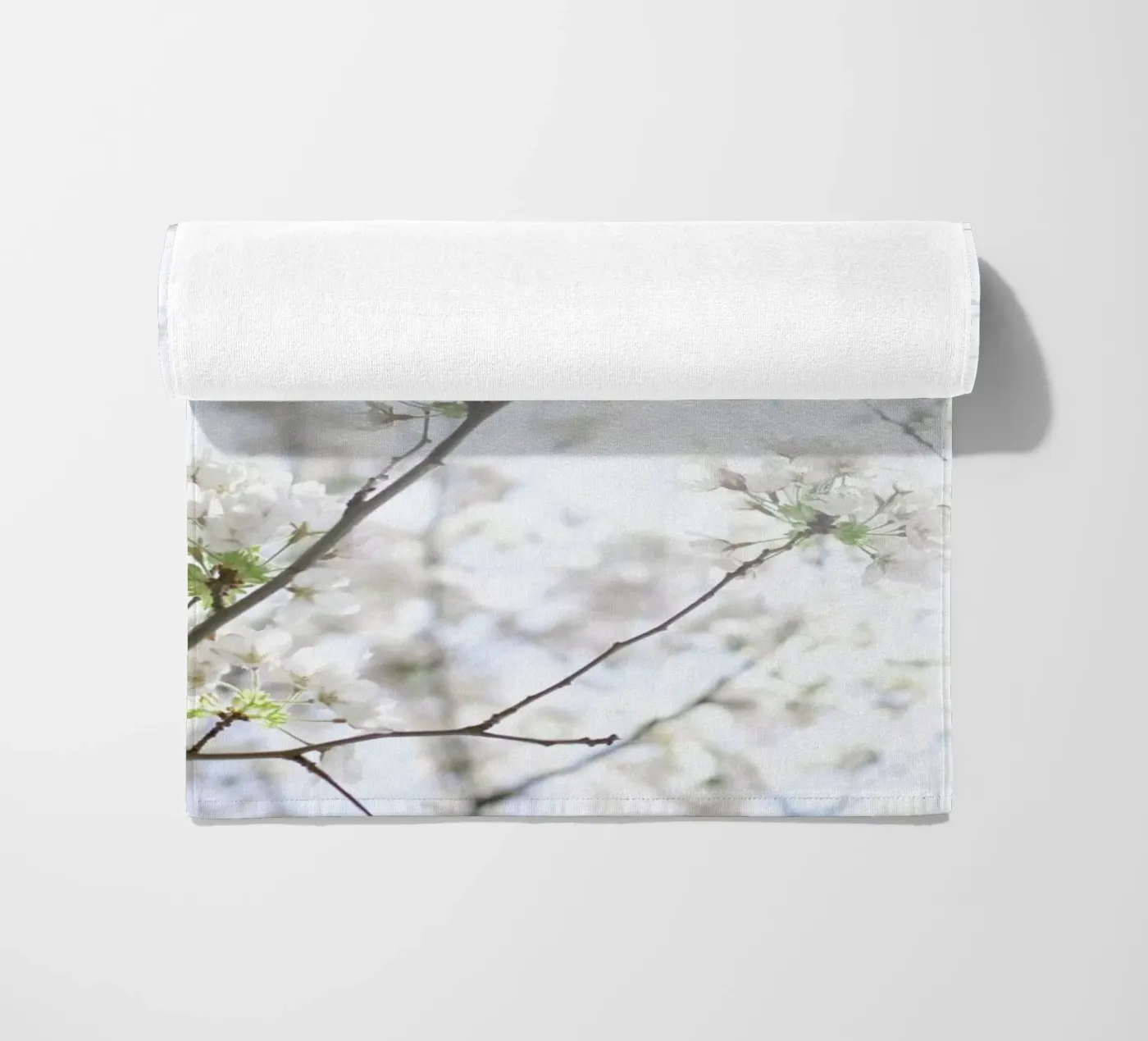 Cherry Blossoms 2 telo mare da Marlene Sørensen