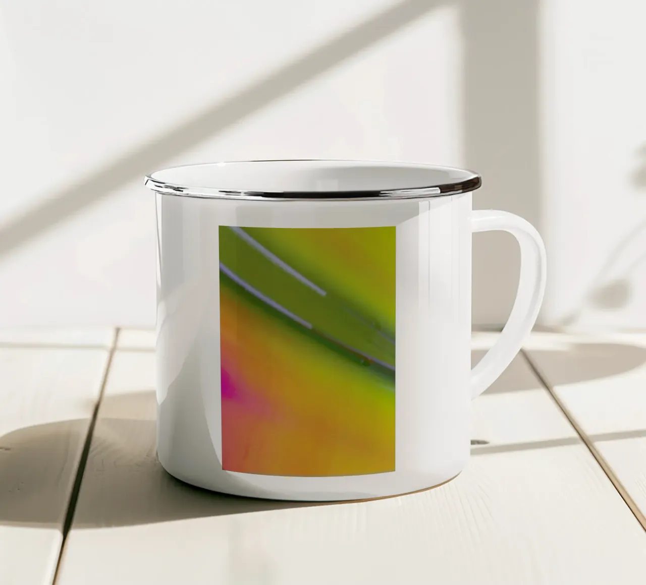 Pluto tazza in smalto da Elena Veronese