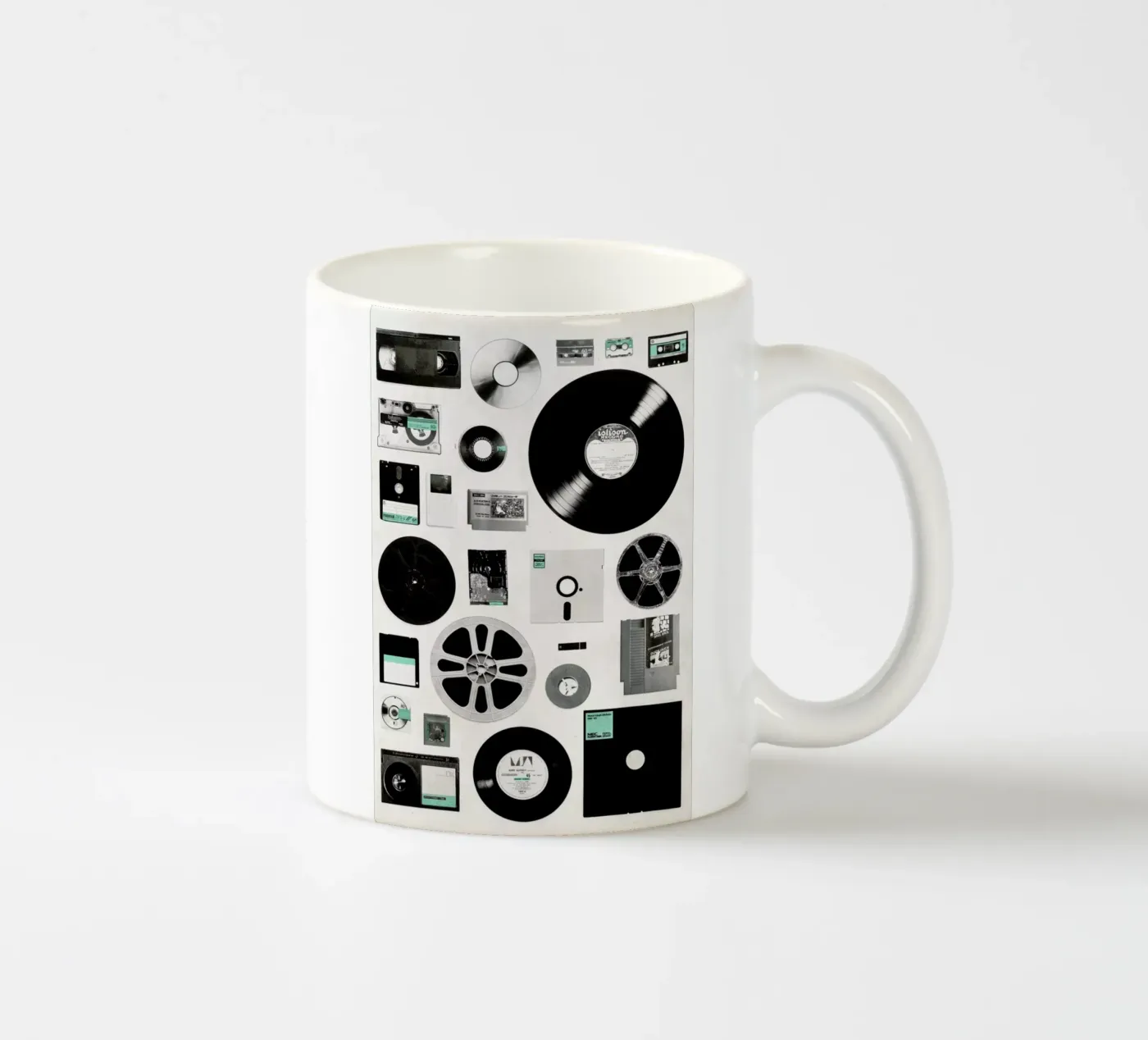 Data ceramic mug by Florent Bodart