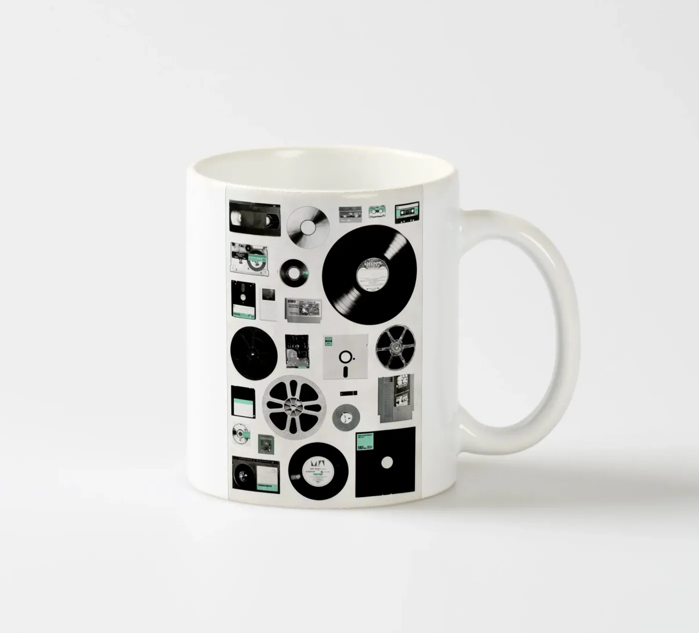 Data Keramik Tasse von Florent Bodart