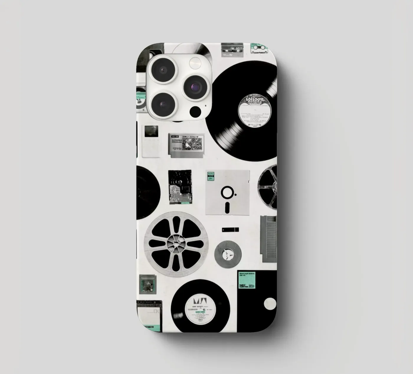 Data iphone case by Florent Bodart