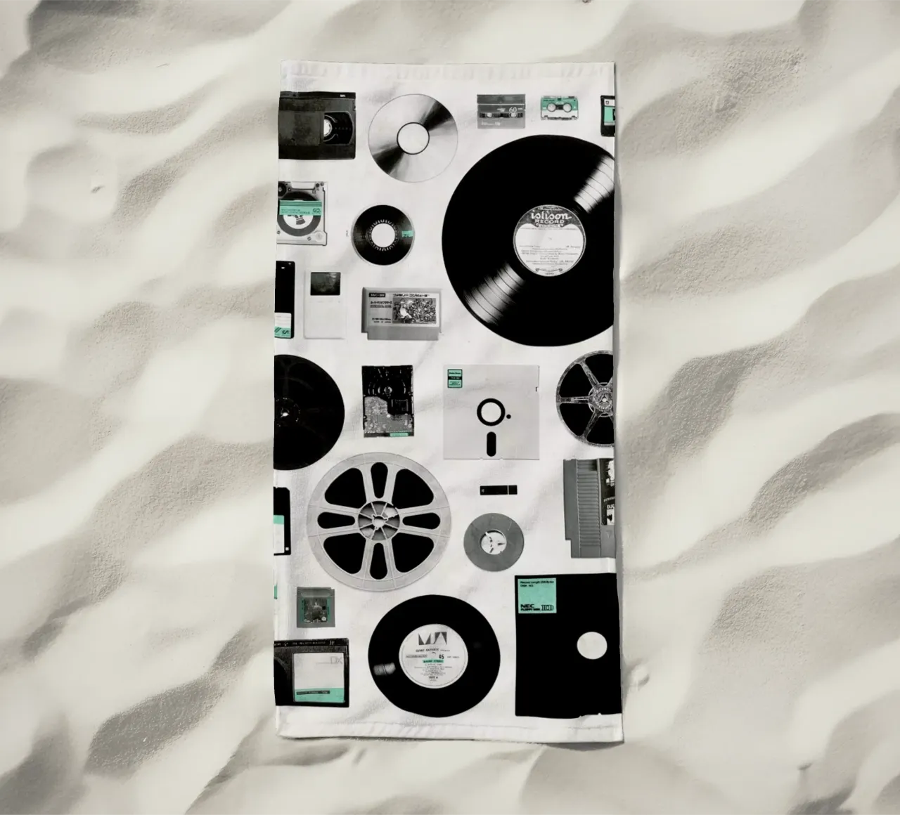 Data beach towel by Florent Bodart