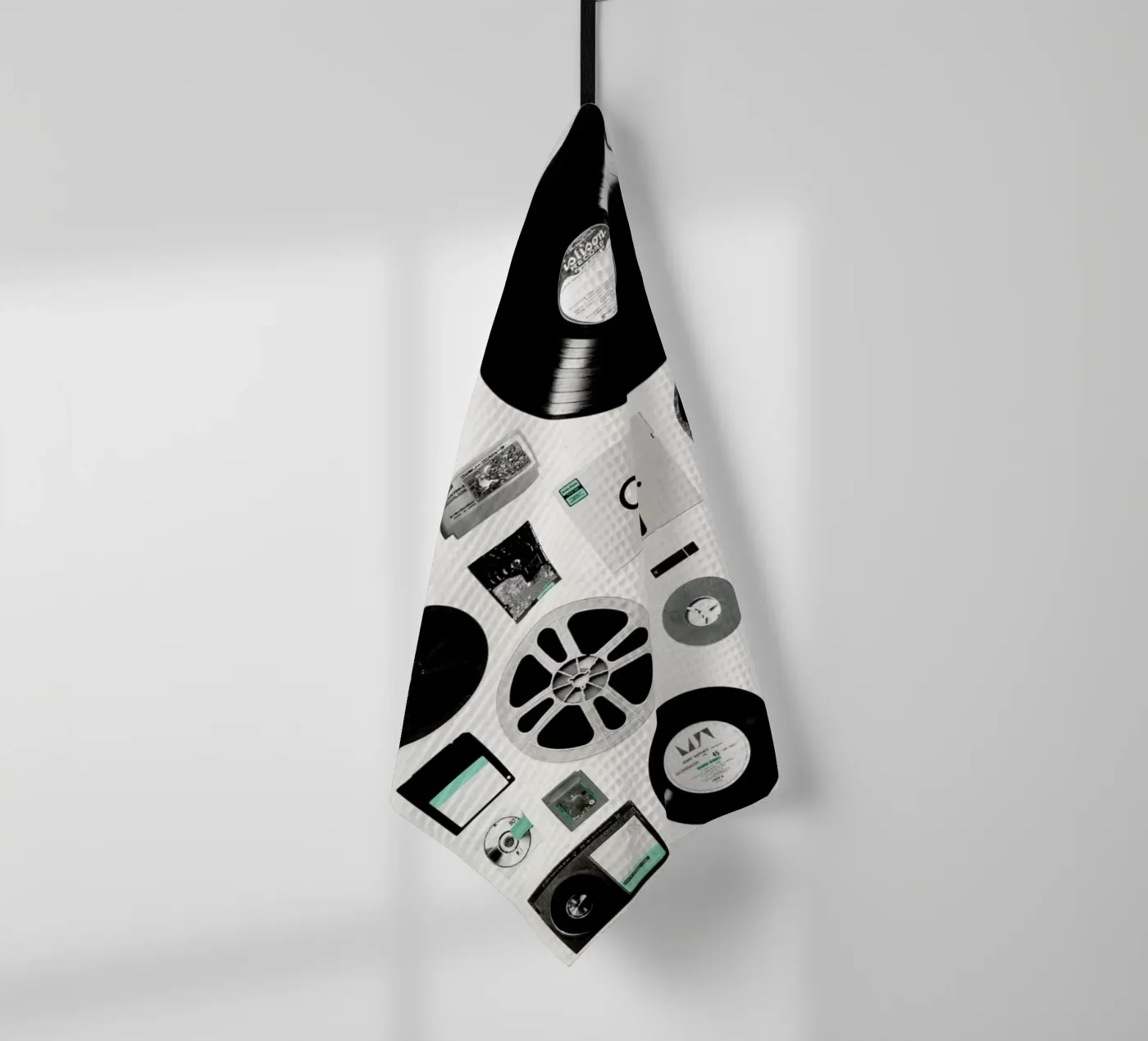 Data tea towel by Florent Bodart