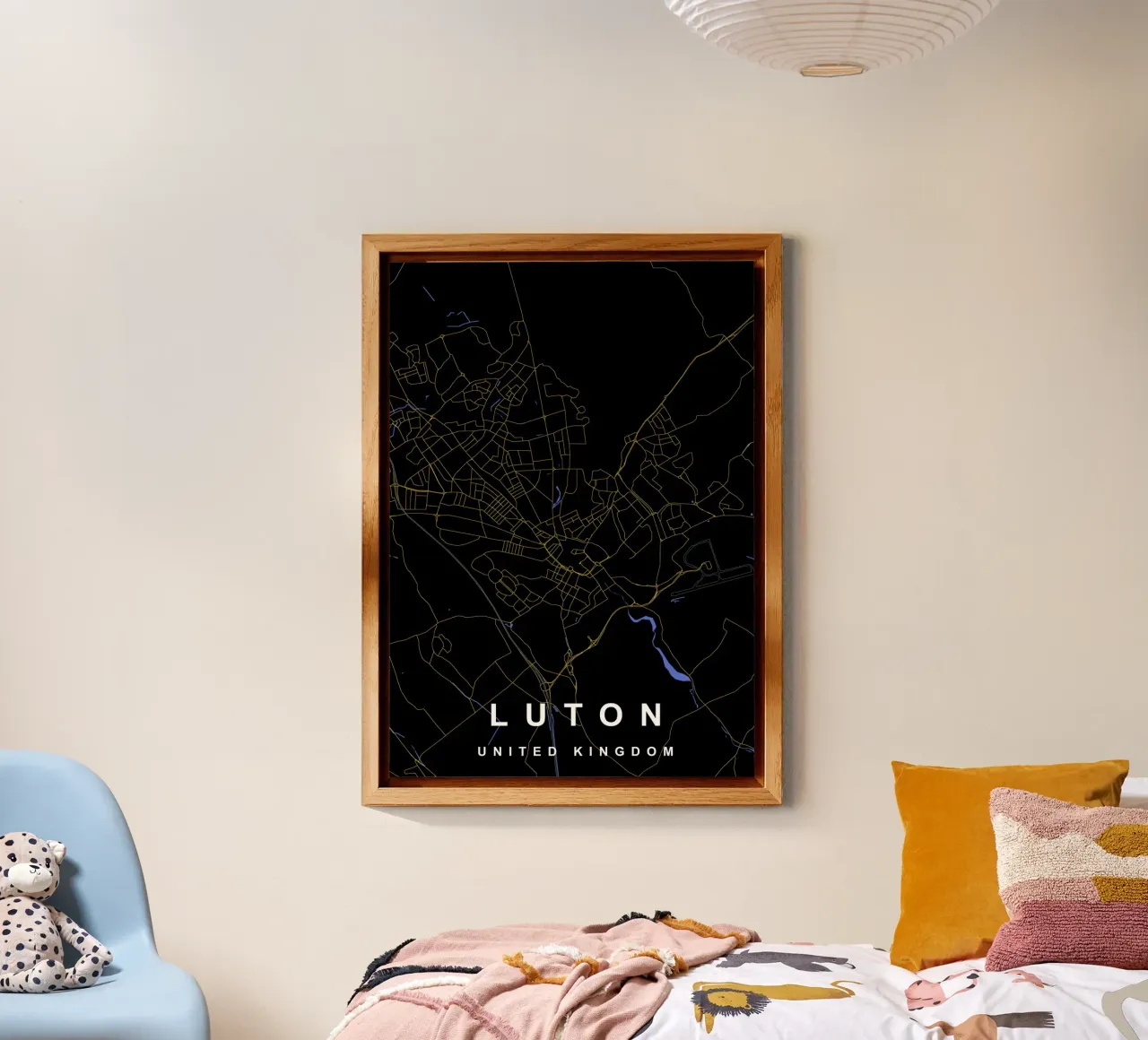 Mappa della città di Luton, Regno Unito, nero e oro alluminio dibond da Cartographers Library