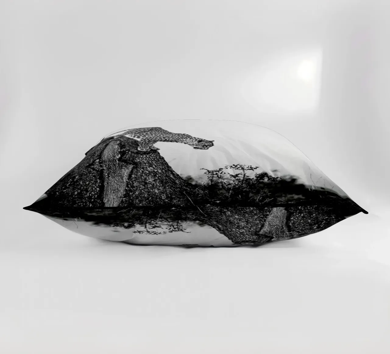 Pouncing Leopard cuscino da Natural Kingdom