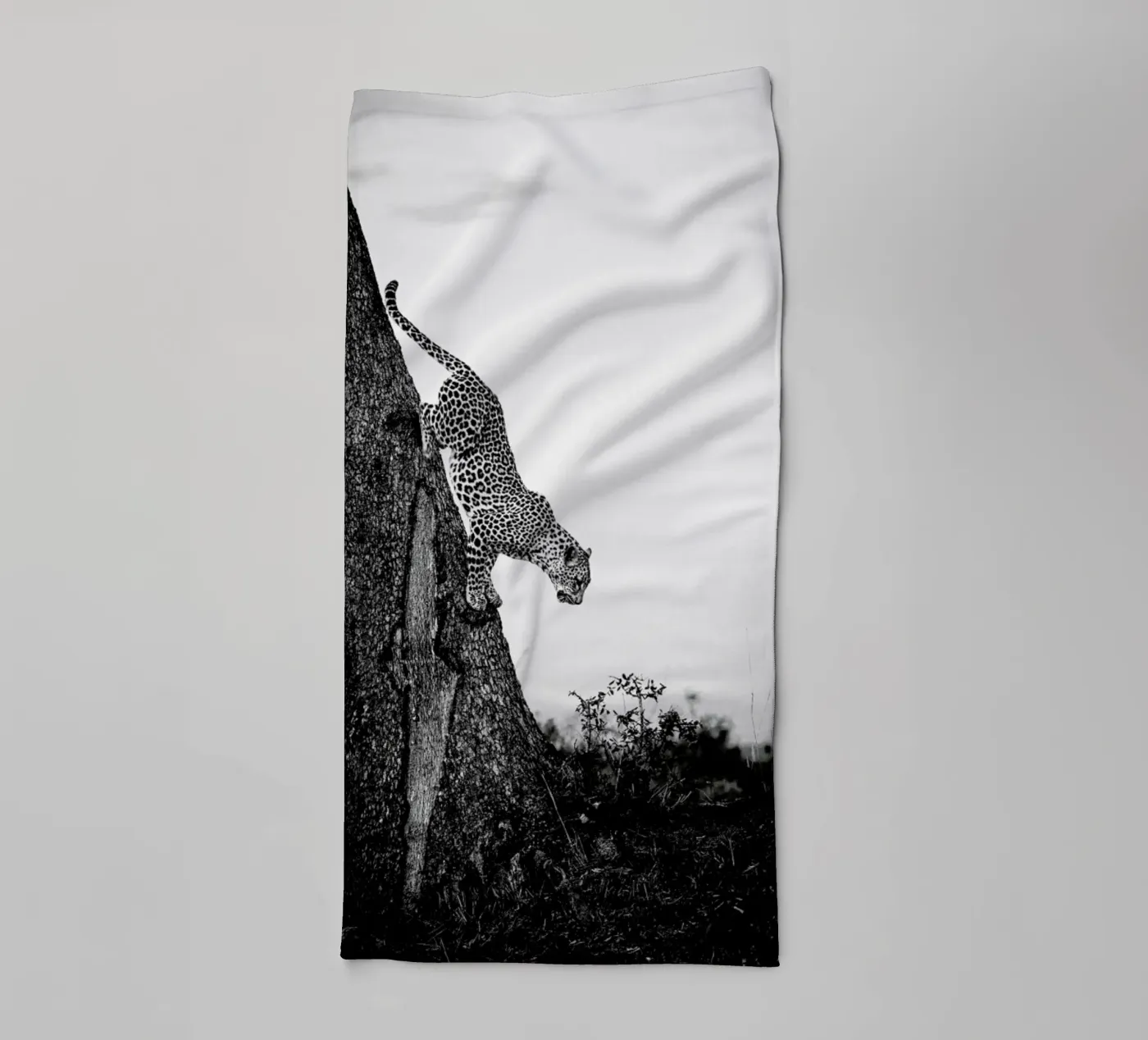 Pouncing Leopard badhanddoek van Natural Kingdom