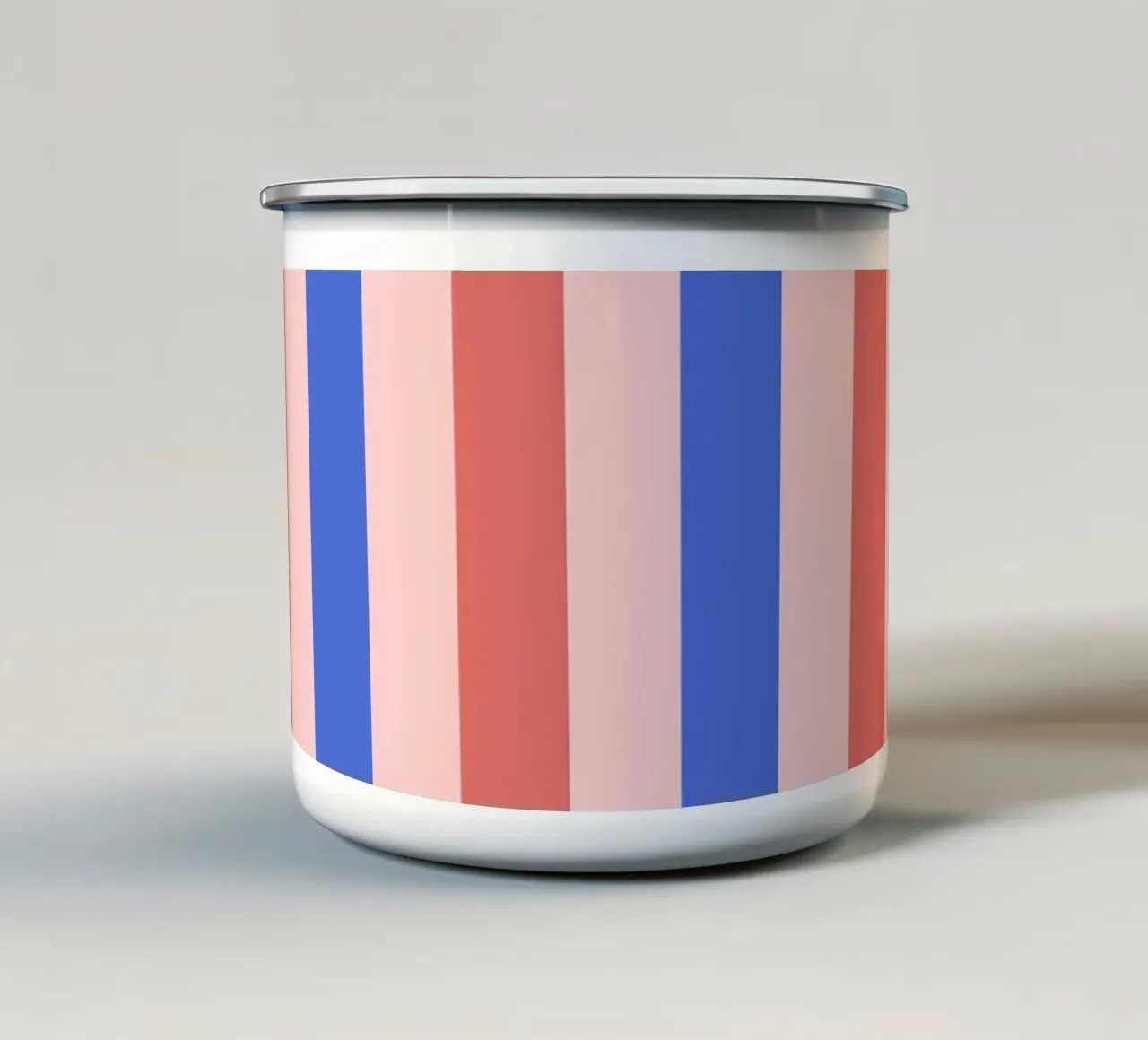 Linee di blush e blu tazza in smalto da Wackapacka