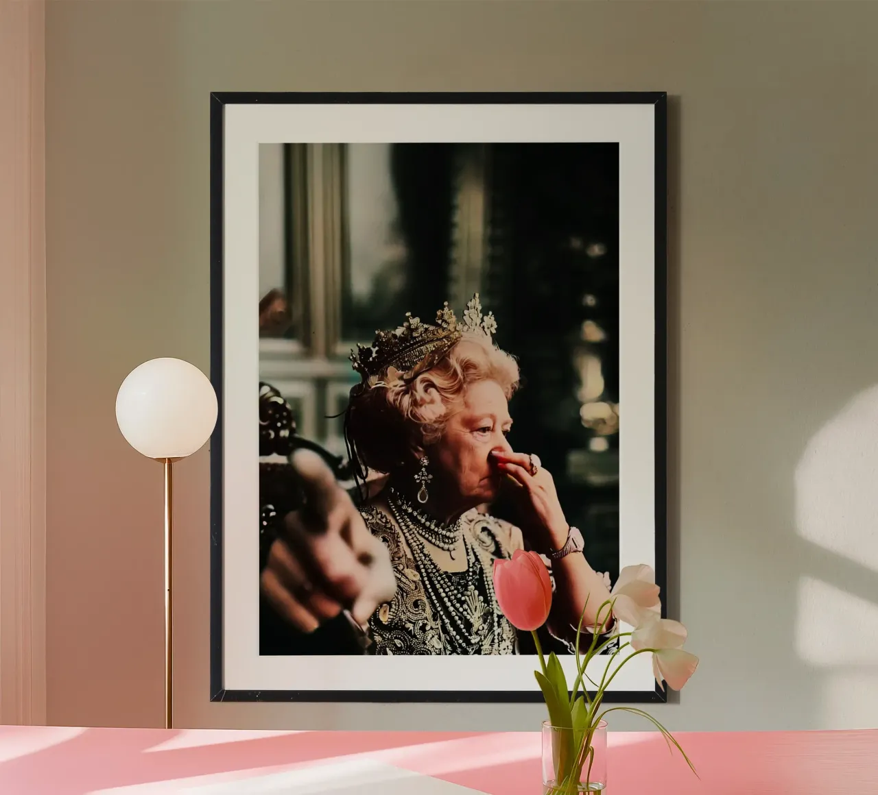 Divertente Bagno Vintage Regina Espressione Meme Arte Parodia poster con telaio in plastica da rangginangs
