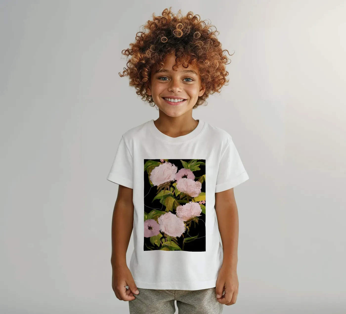 Peonies 2 t-shirt bambini da Leigh Viner