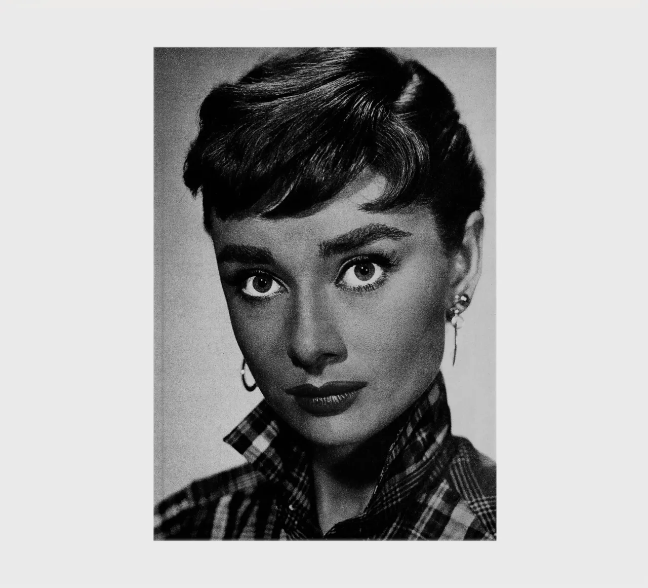 Audrey Hepburn Vintage Retro Glamour Photography Art notebook by kembangross