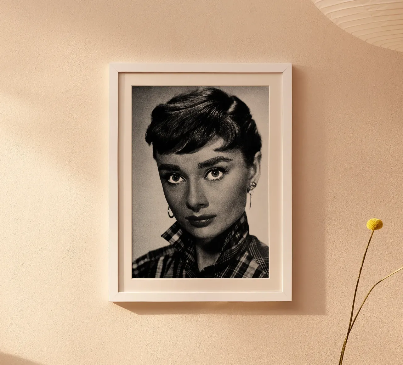 Audrey Hepburn Vintage Retro Glamour Fotografia d'arte poster con telaio in plastica da kembangross