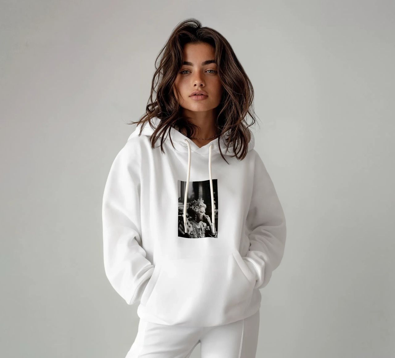 Funny Bathroom Vintage Queen Meme Art sweat à capuche de kembangross